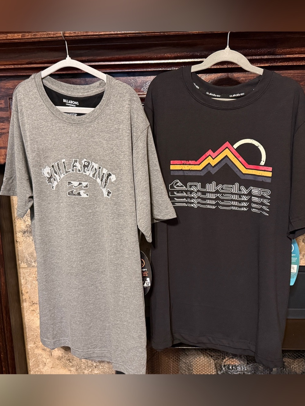 Quiksilver Billabong Short Sleeve Tee Shirts Surf Bundle Mens S NWT